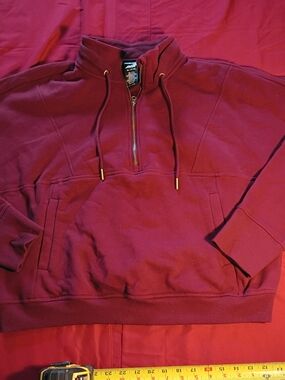 Avia Men’s Zip-Up Pullover Sweater in Maroon